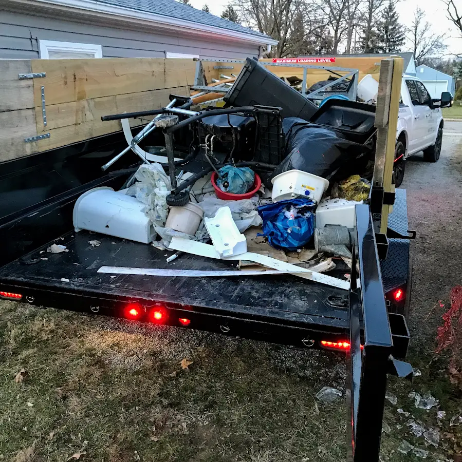 Roll-off dumpster delivered to a residential driveway in Shaler